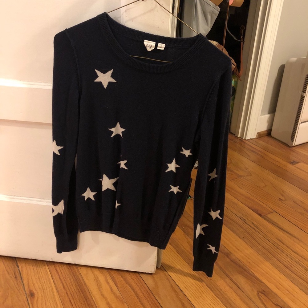 Gap navy star sweater